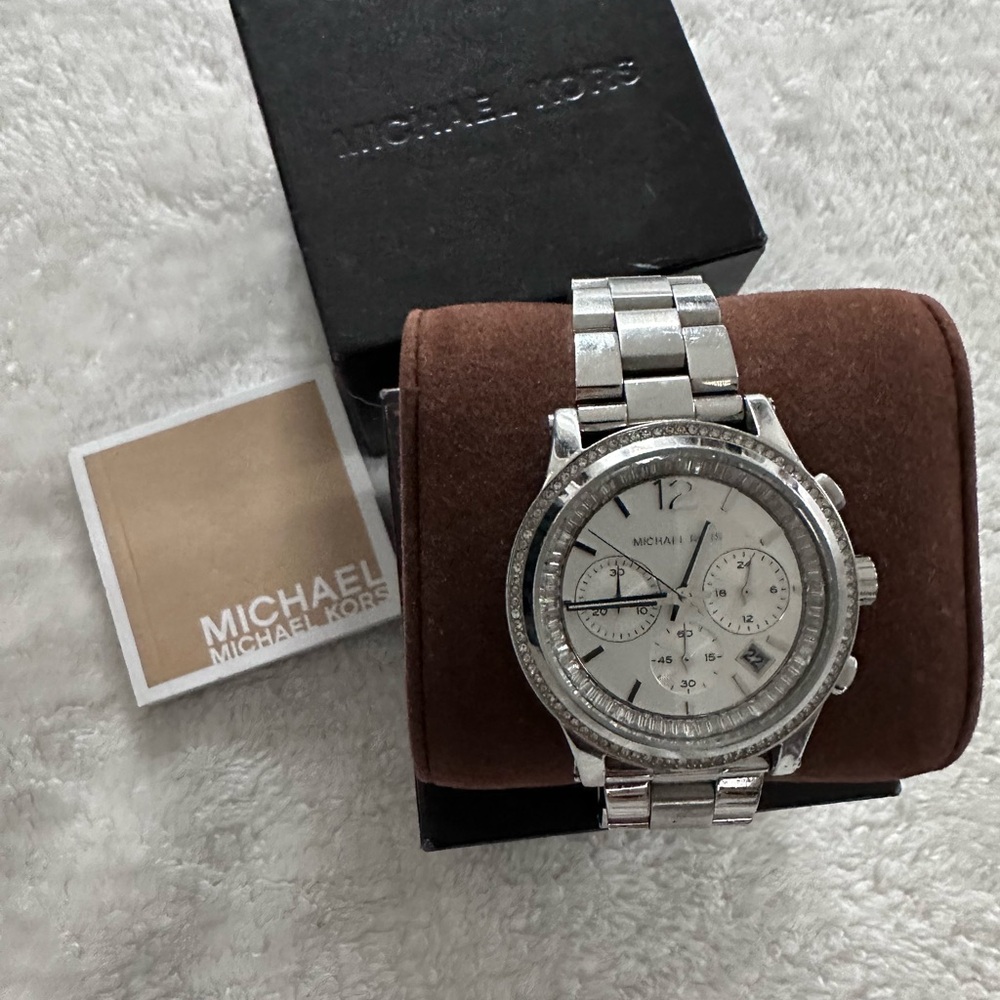 Michael Kors Stainless Steel Bracelet Watch ⌚️
